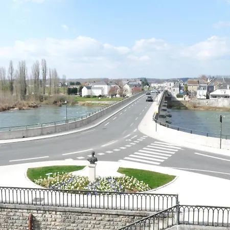 Le Pont Royal Apartment Amboise Exterior photo