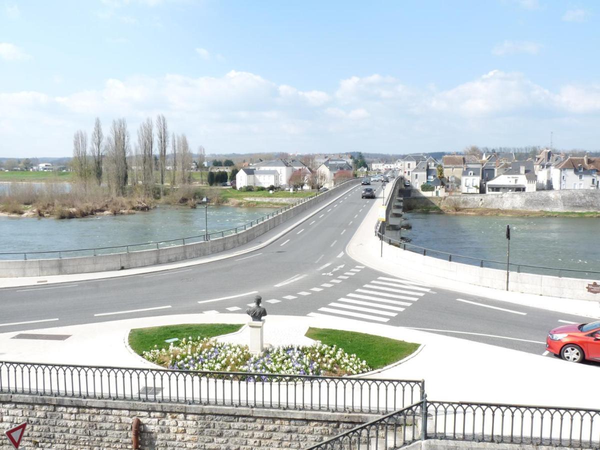 Le Pont Royal * Amboise